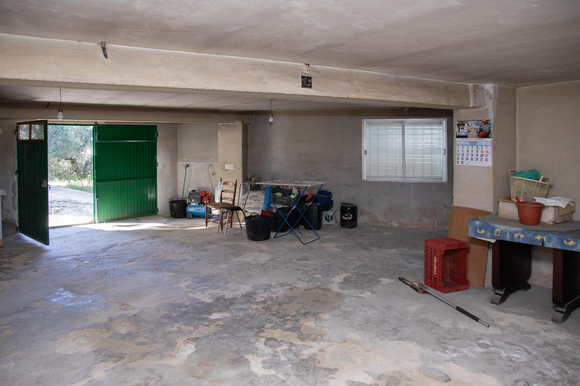 Fabulosa Casa de Pueblo en Entorno Idílico, en Benialfaqui.