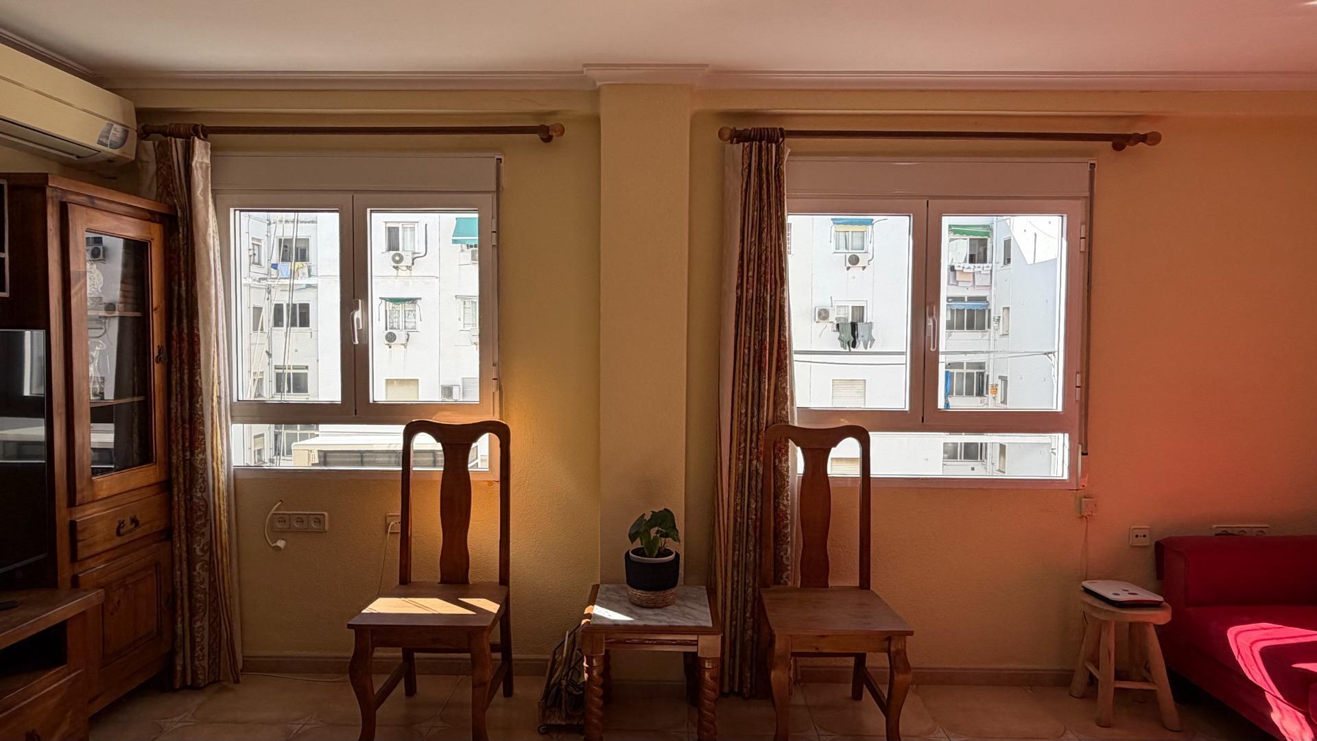 ? Luminosidad y Encanto en Monteolivete: Su Nuevo Hogar