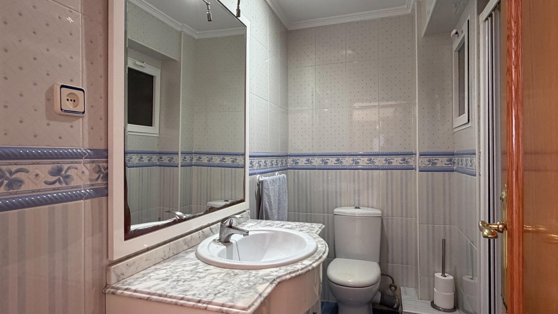 ? Luminosidad y Encanto en Monteolivete: Su Nuevo Hogar