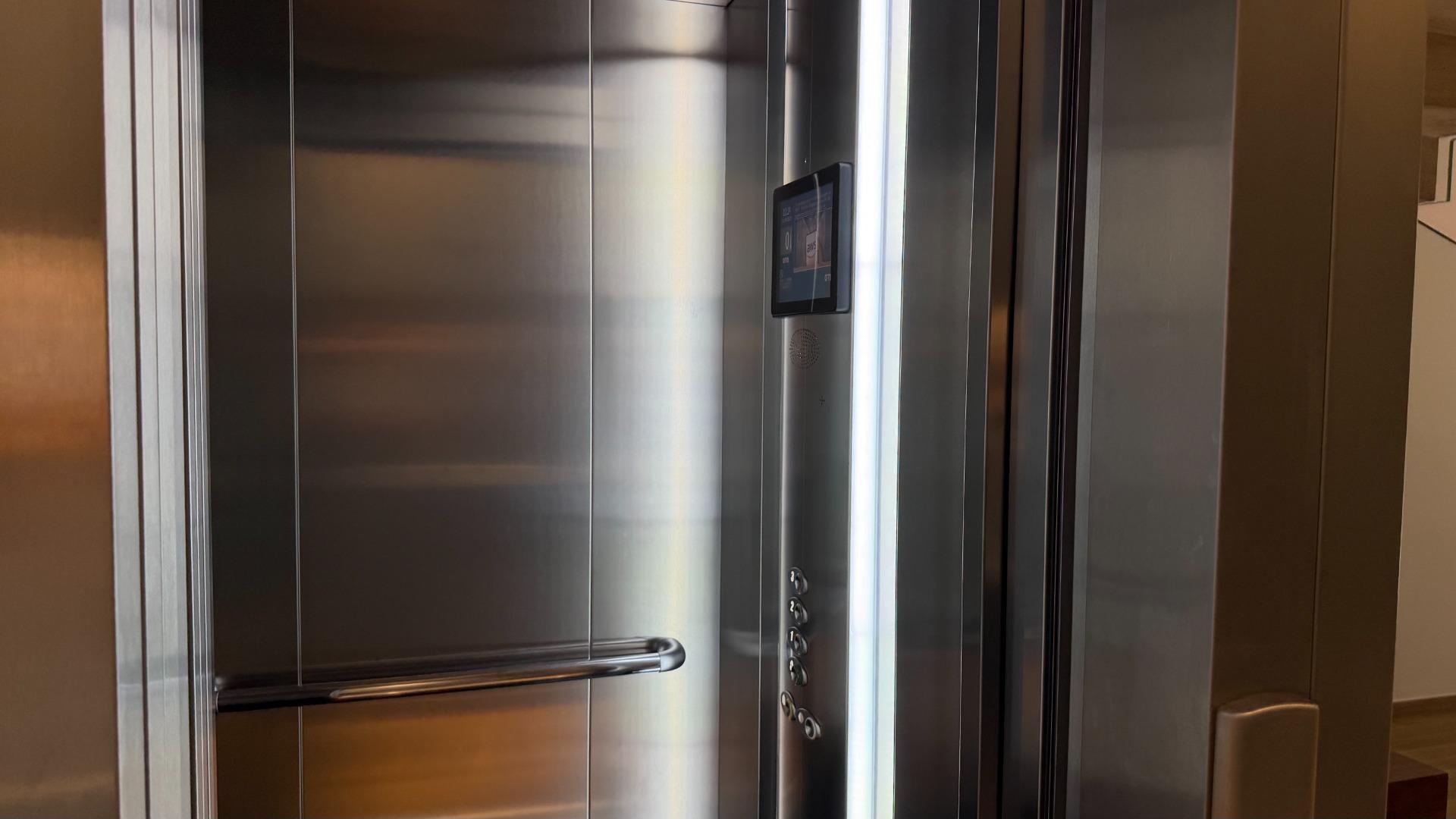 Lujo, Diseño y Confort en el Corazón de Silla