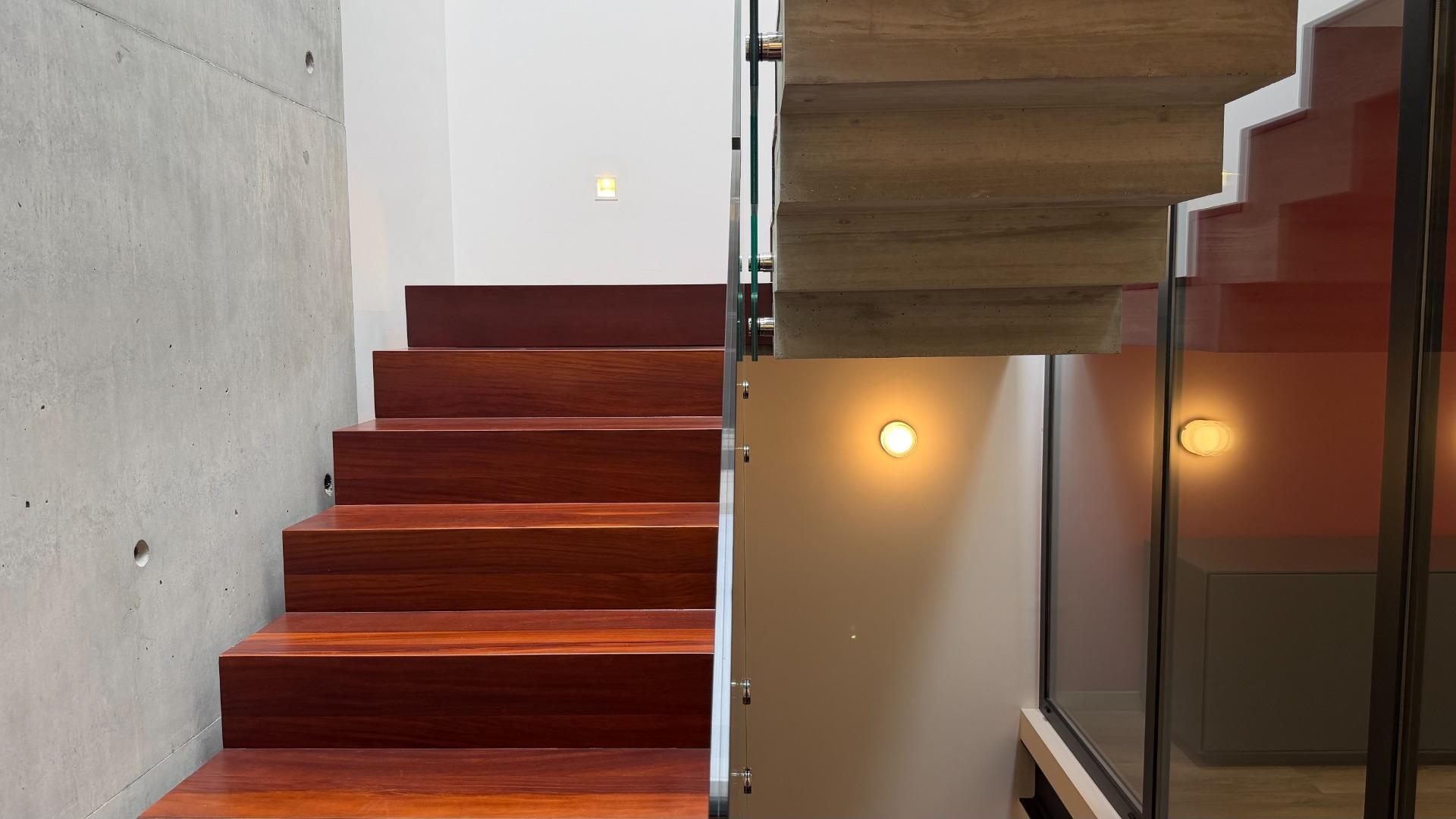 Lujo, Diseño y Confort en el Corazón de Silla