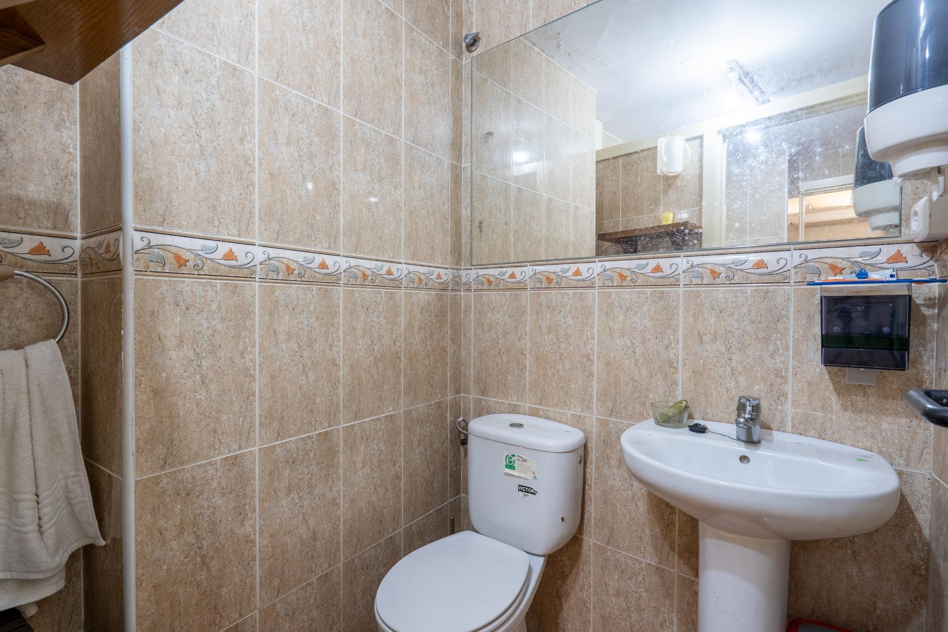 Local con acceso peatonal,  con múltiples posibilidades en Ondarroa