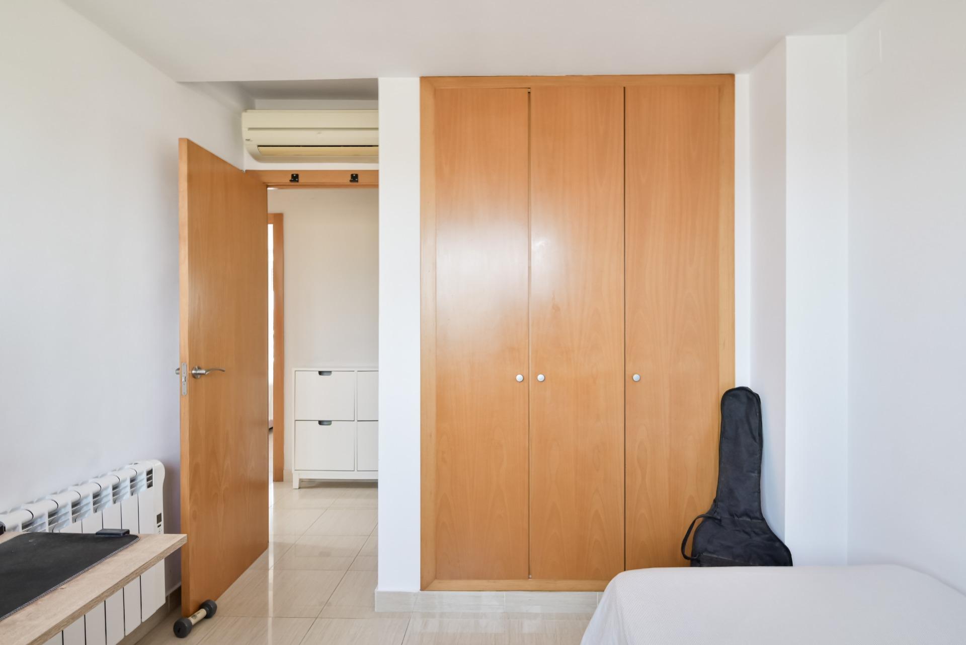 BONITA CASA UNIFAMILIAR CON PISCINA,  A 600 MTS. DEL MAR, PLAYA DE DAIMUS (VALENCIA)