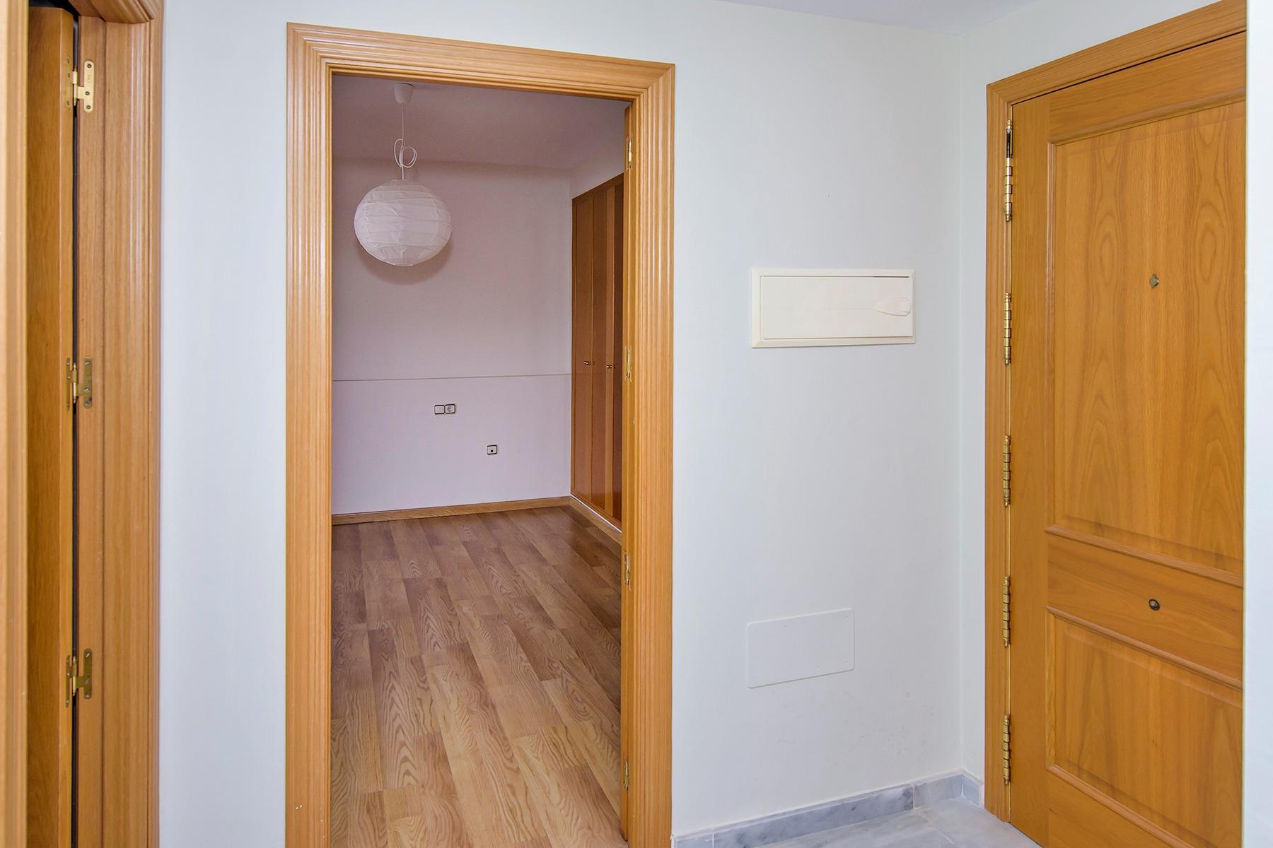 ¡Tu refugio de sol y mar te espera en el Residencial Las Tortugas, Carboneras!