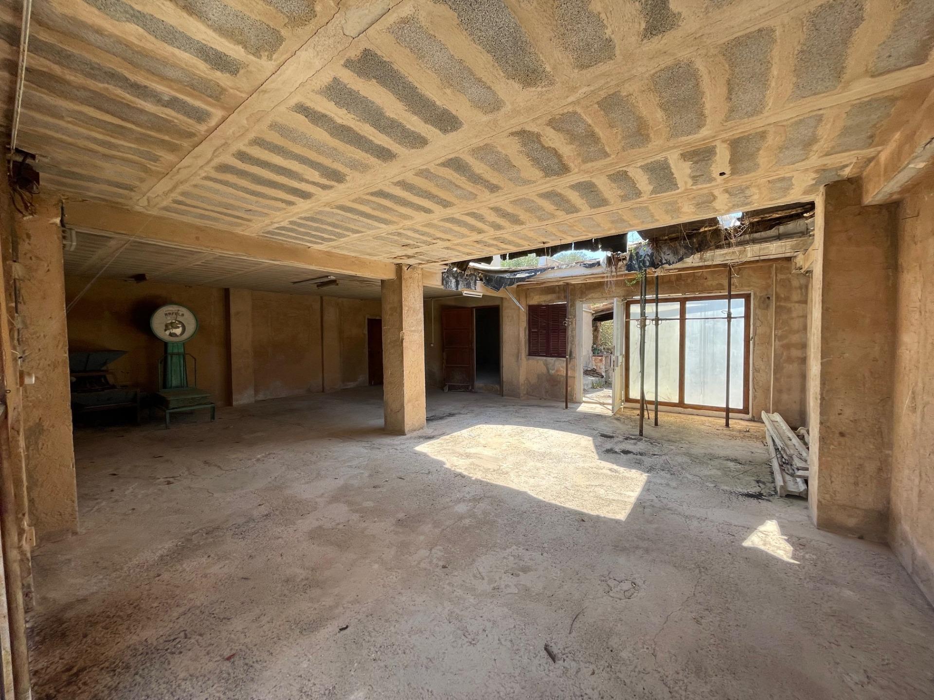 FINCA RUSTICA EN CALA PI