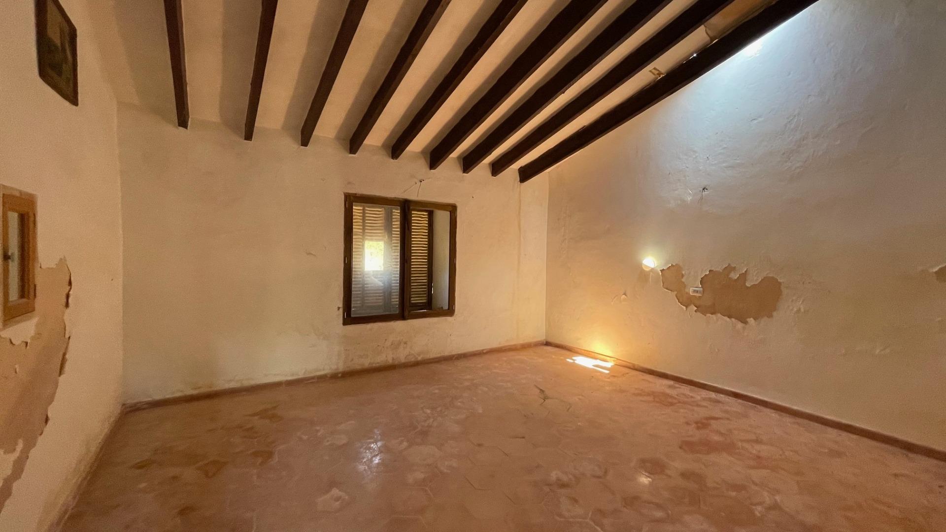 FINCA RUSTICA EN CALA PI