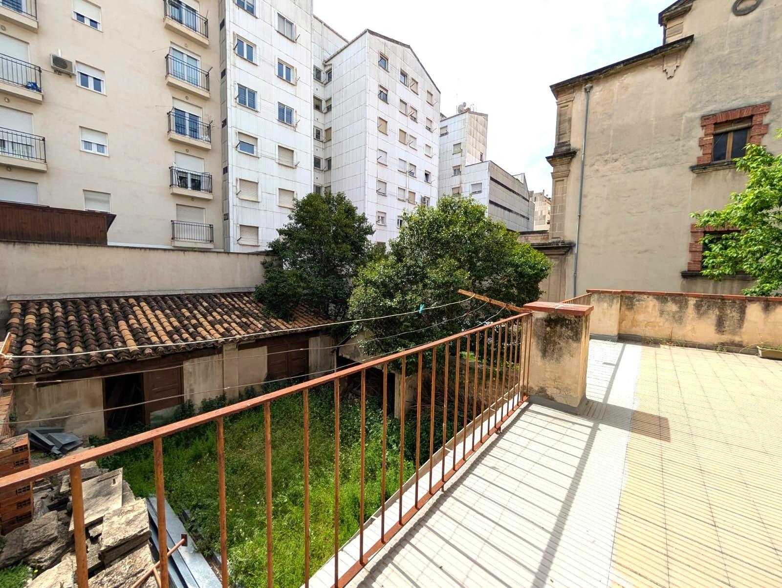 Palacete en venta para nueva delegación de Empresas en Alcoy