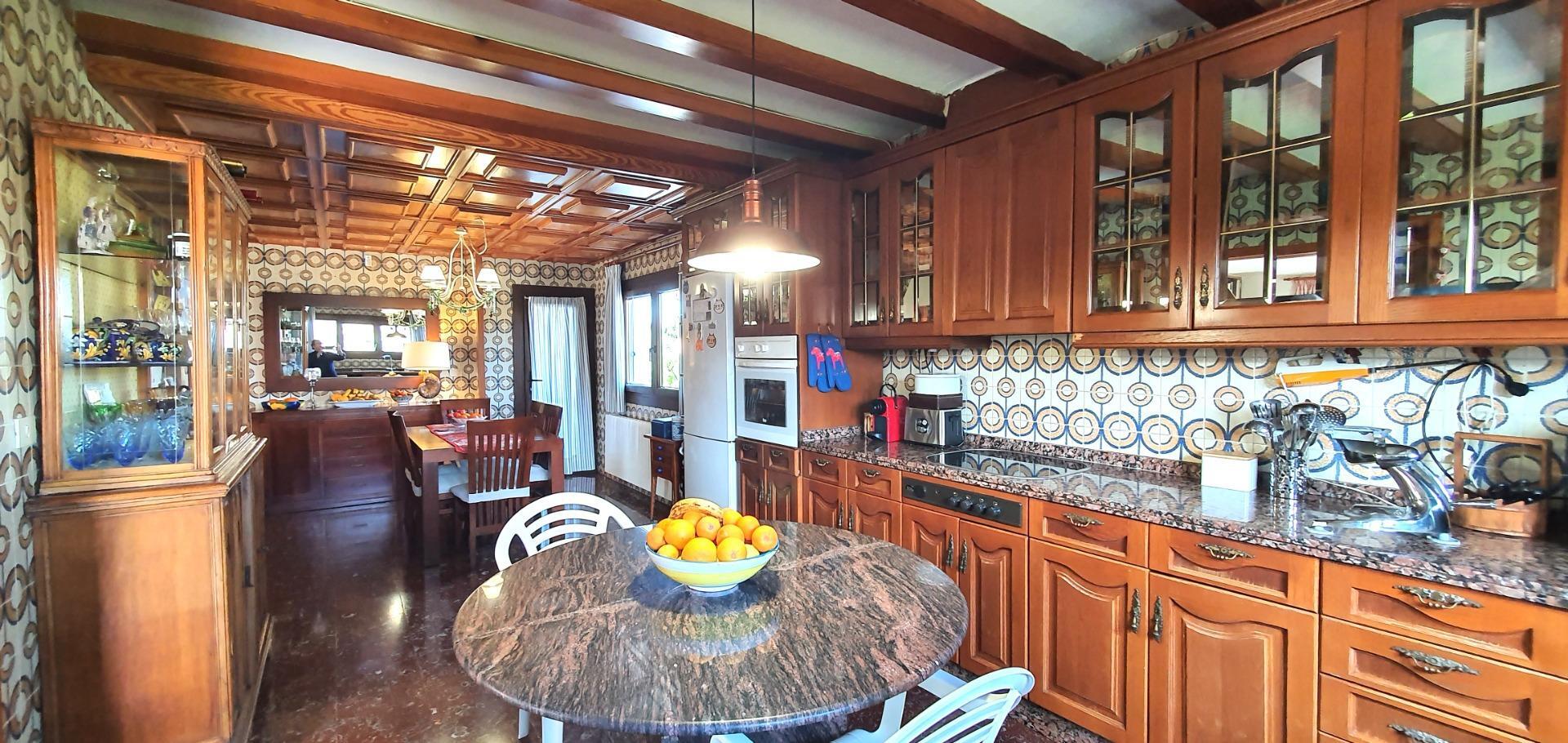 Magnífico chalet independiente en venta en La Font con parcela de 2812 metros