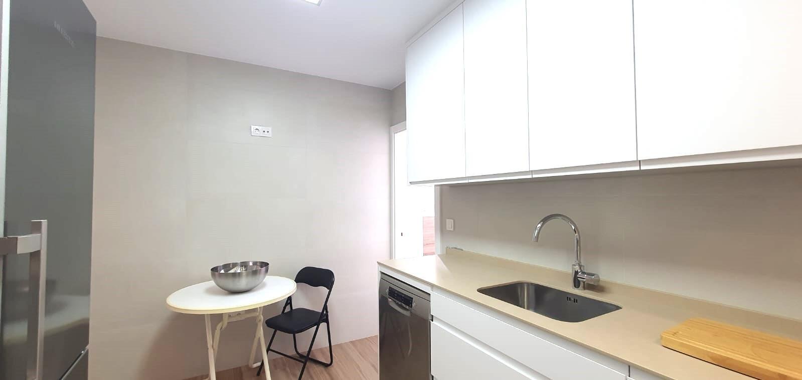 PISO RECIÉN REFORMADO EN EL CENTRO DE GUARDAMAR