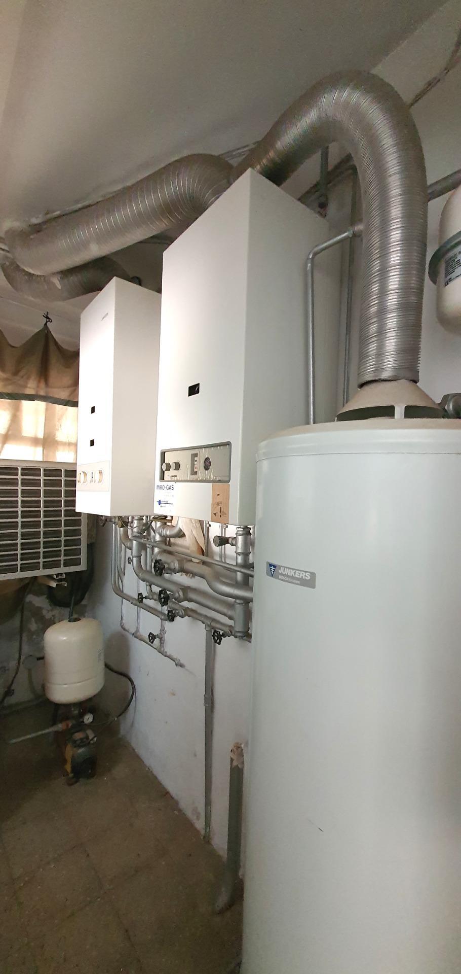 Estupendo Chalet independiente con parcela propia de 11.000 m2 y vistas panorámicas.