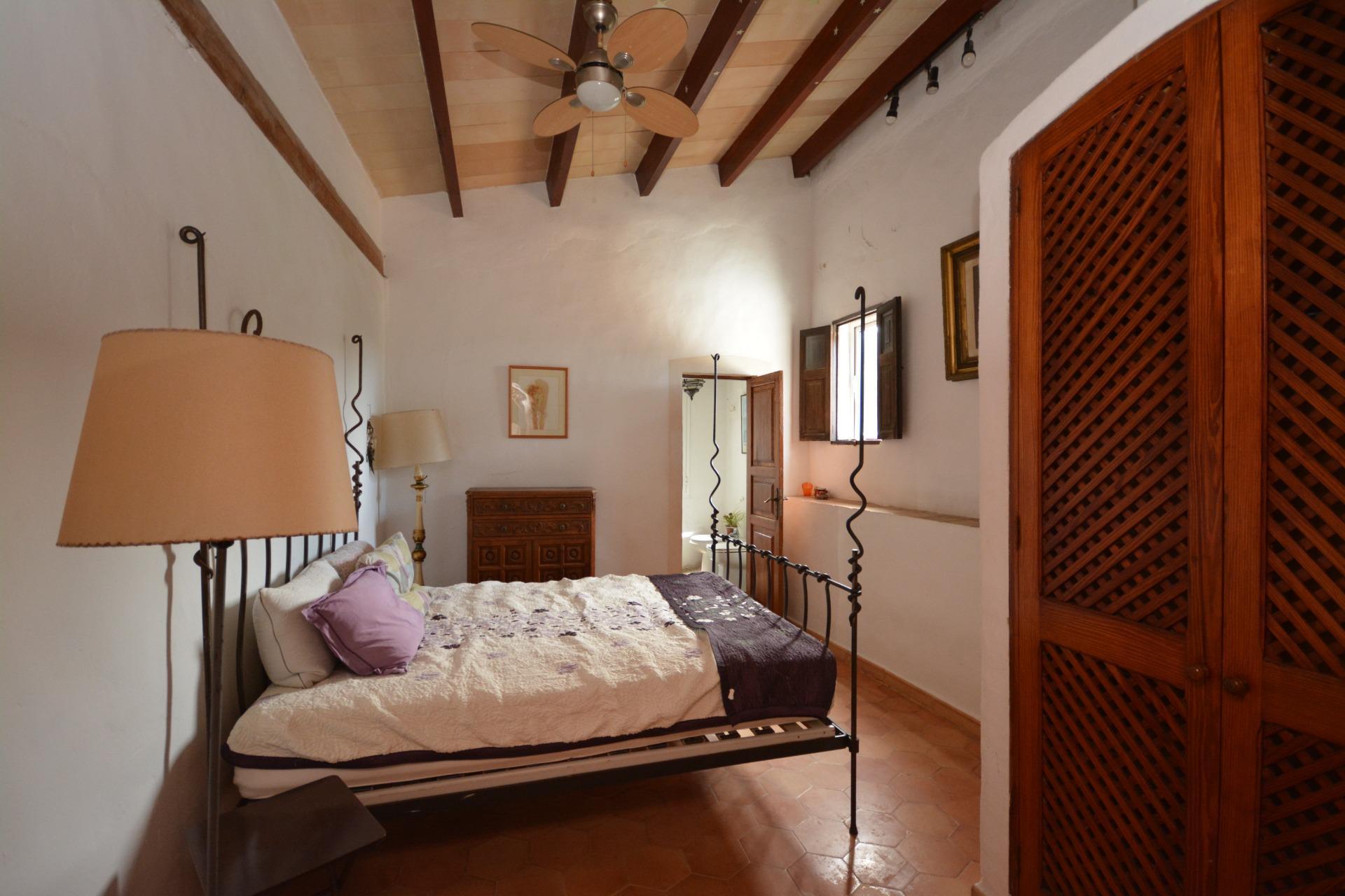 Autentica casa mallorquina independiente en parcela de 861 m²