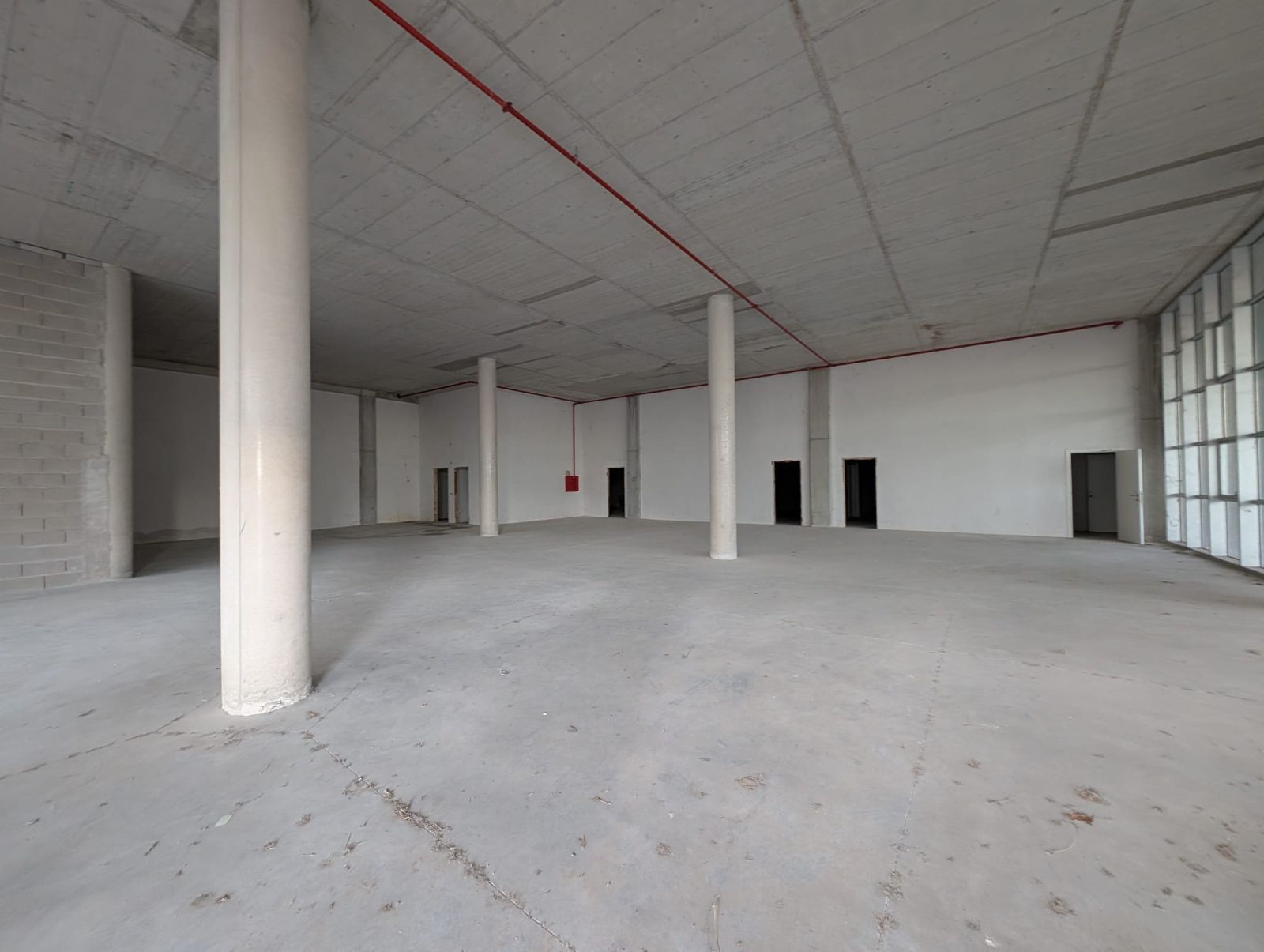 Nave Industrial en Jijona, junto al Museo del Turrón.