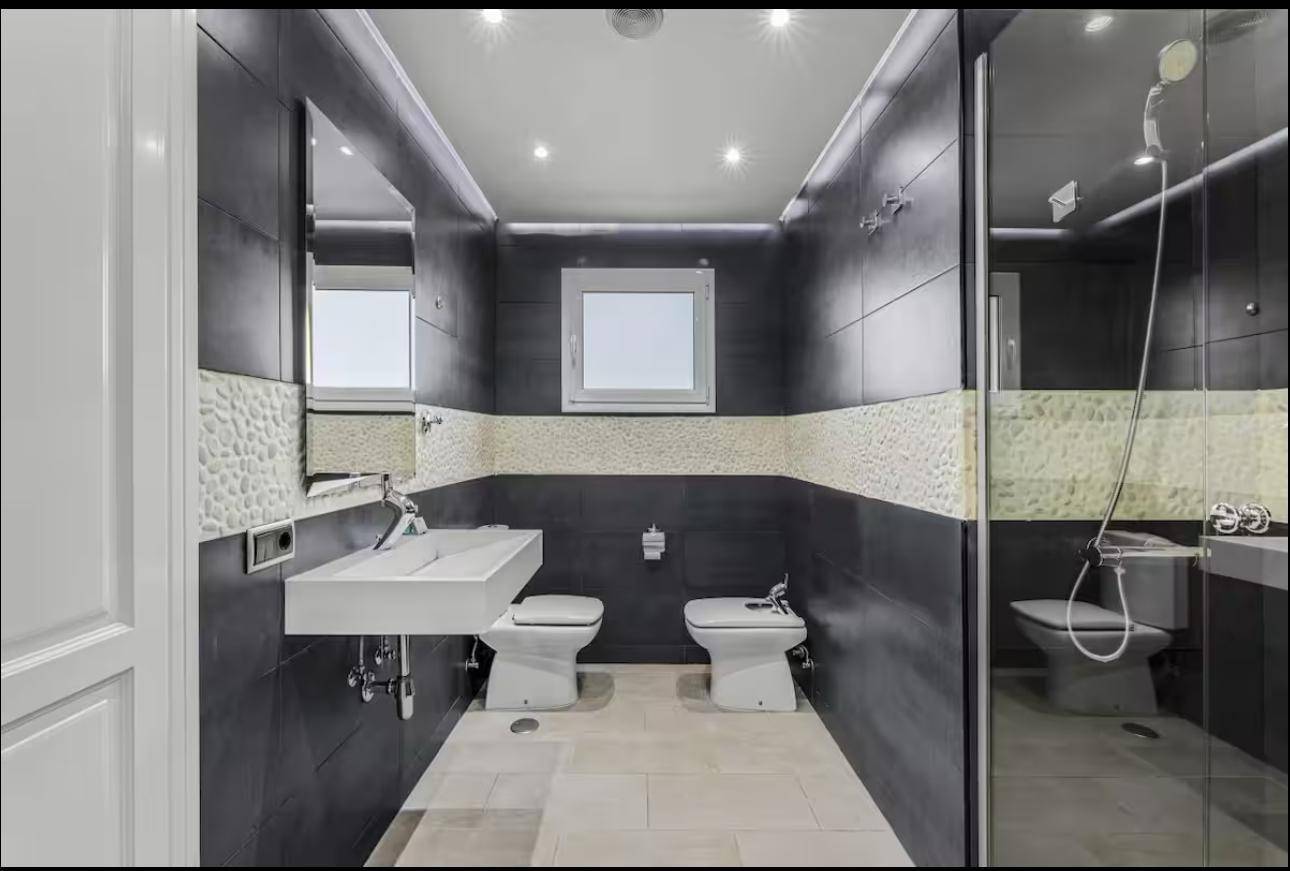 Chalet independiente con vistas al mar en San Agustín ? 300?m² y diseño exclusivo