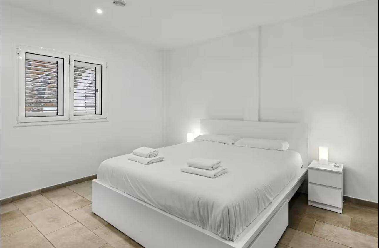 Chalet independiente con vistas al mar en San Agustín ? 300?m² y diseño exclusivo