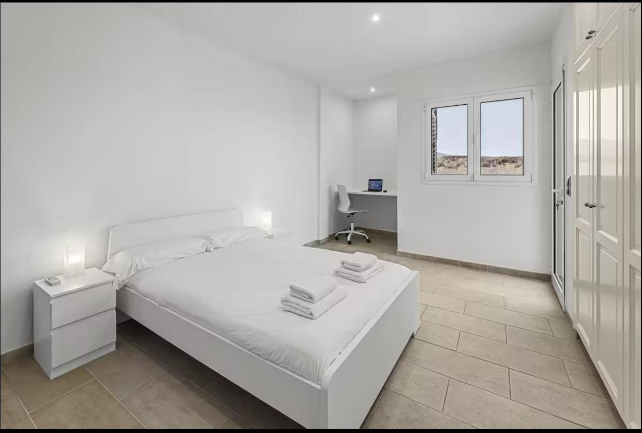 Chalet independiente con vistas al mar en San Agustín ? 300?m² y diseño exclusivo