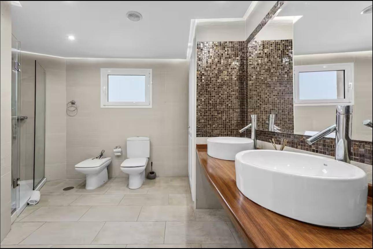 Chalet independiente con vistas al mar en San Agustín ? 300?m² y diseño exclusivo