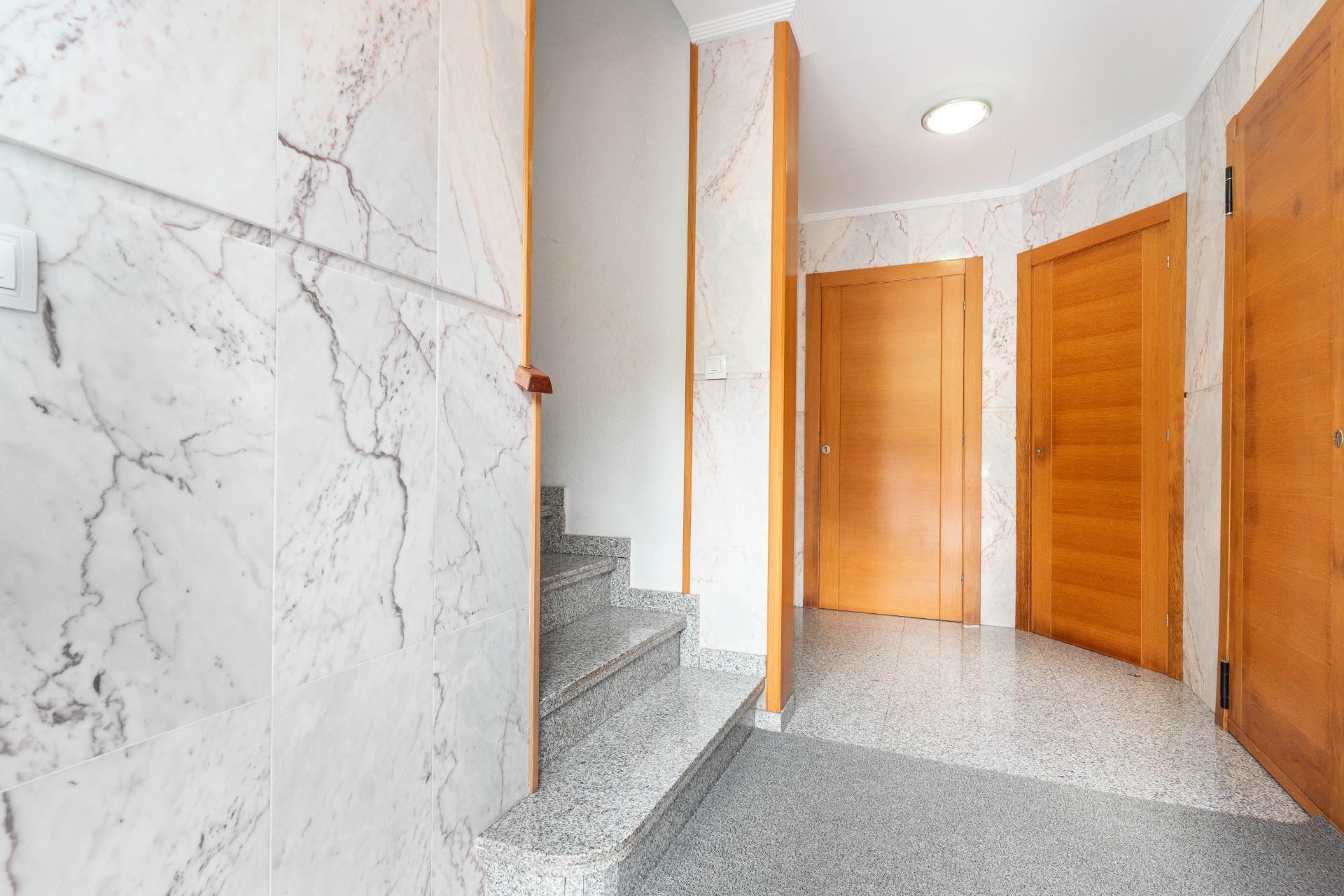 Pisos-Venta-MorcÃ­n-1992805-Foto-31