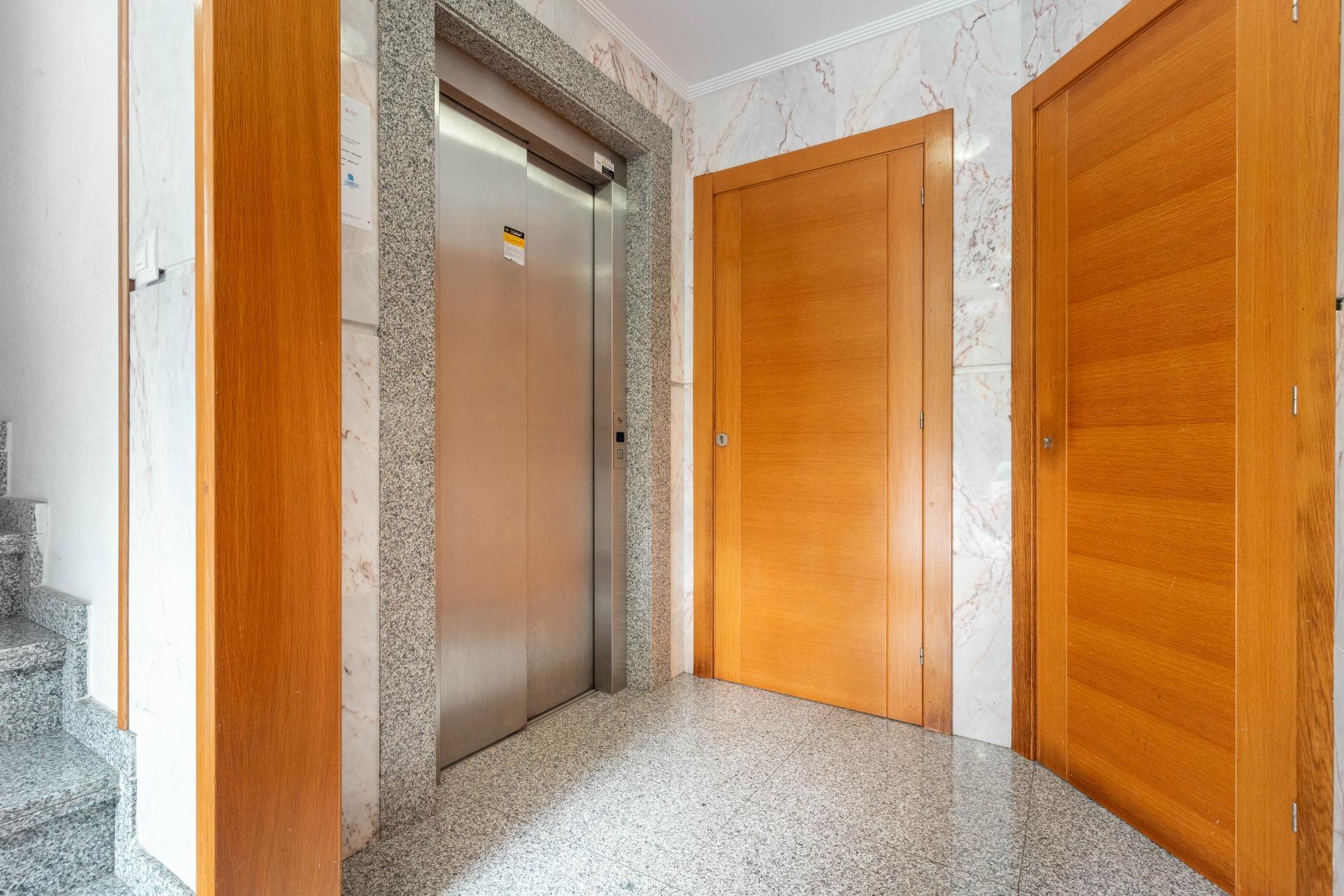 Pisos-Venta-MorcÃ­n-1992805-Foto-32