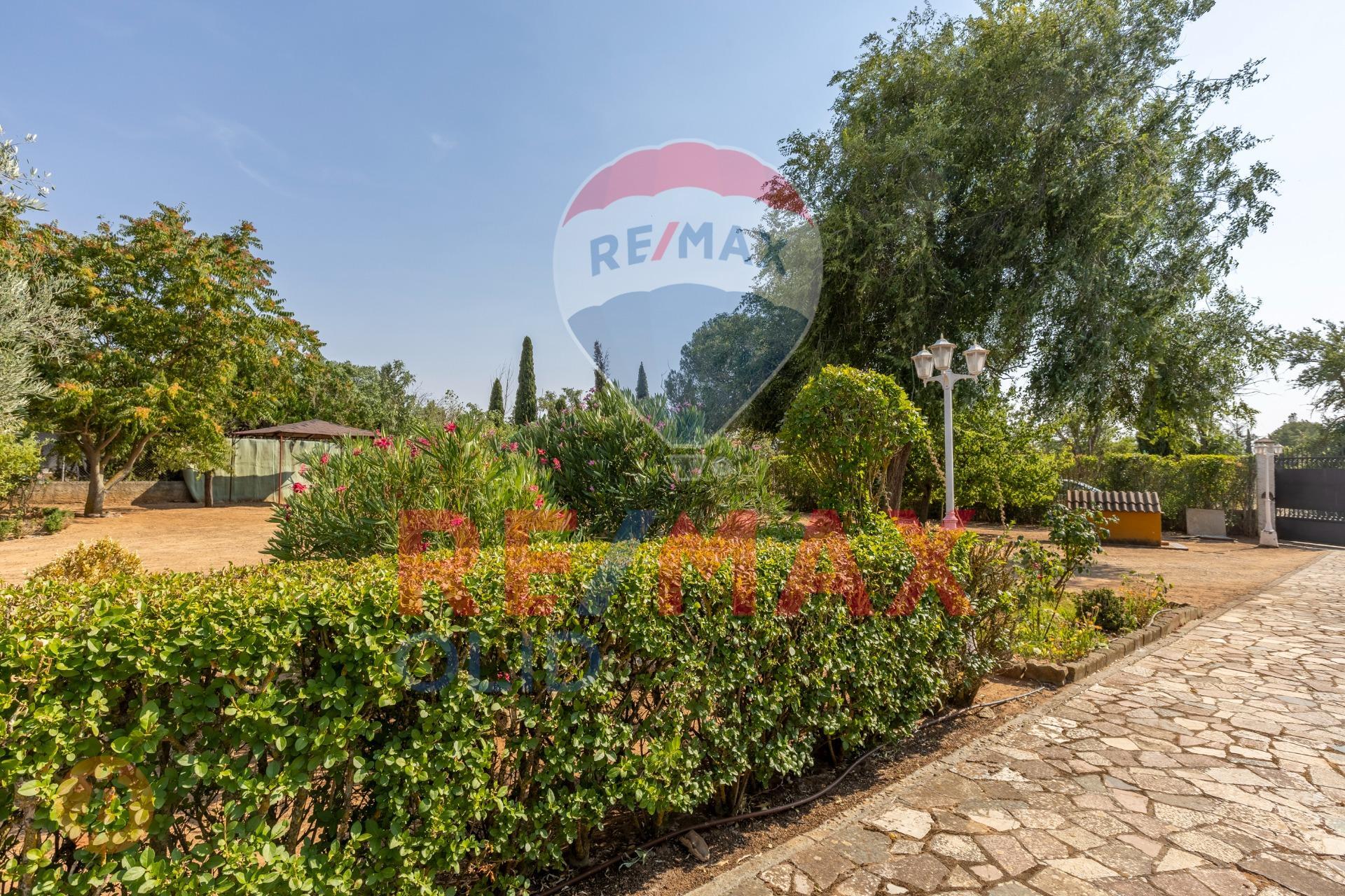 ¿TE IMAGINAS CAMBIAR TU VIDA (Y PODER FINANCIARLA) EN TRIGUEROS DEL VALLE? ¡TU PARAÍSO PRIVADO TE ESPERA!