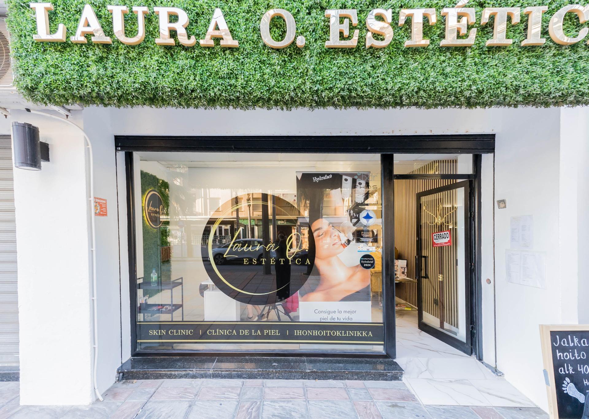 ¡Oportunidad única de traspaso en una de las mejores zonas de Fuengirola!