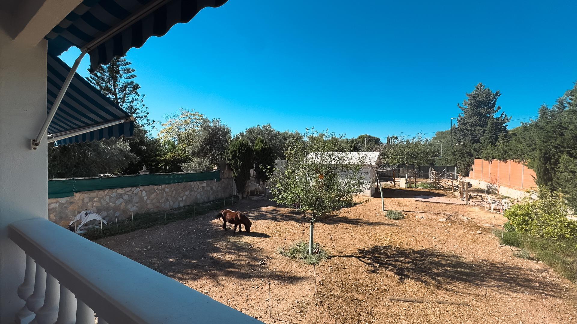 Chalet Espacioso en San Vicente del Raspeig - Oportunidad Única