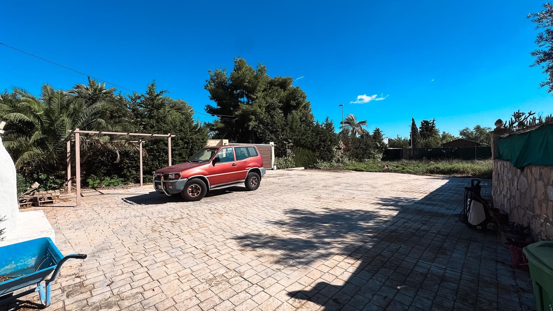 Chalet Espacioso en San Vicente del Raspeig - Oportunidad Única