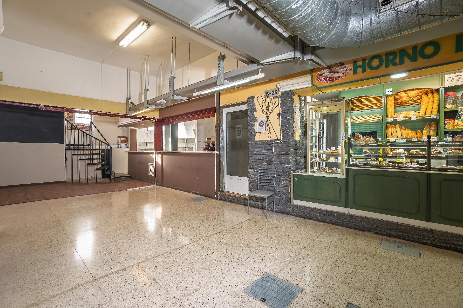 Oportunidad de Inversión en Local Comercial en Alto Garbinet, Alicante