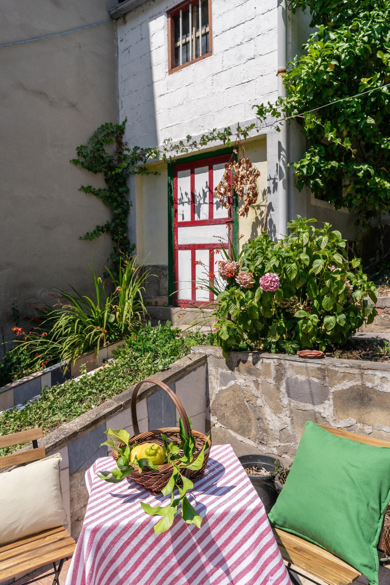 Casa con parcela a la orilla del río ¡lista para entrar a vivir!