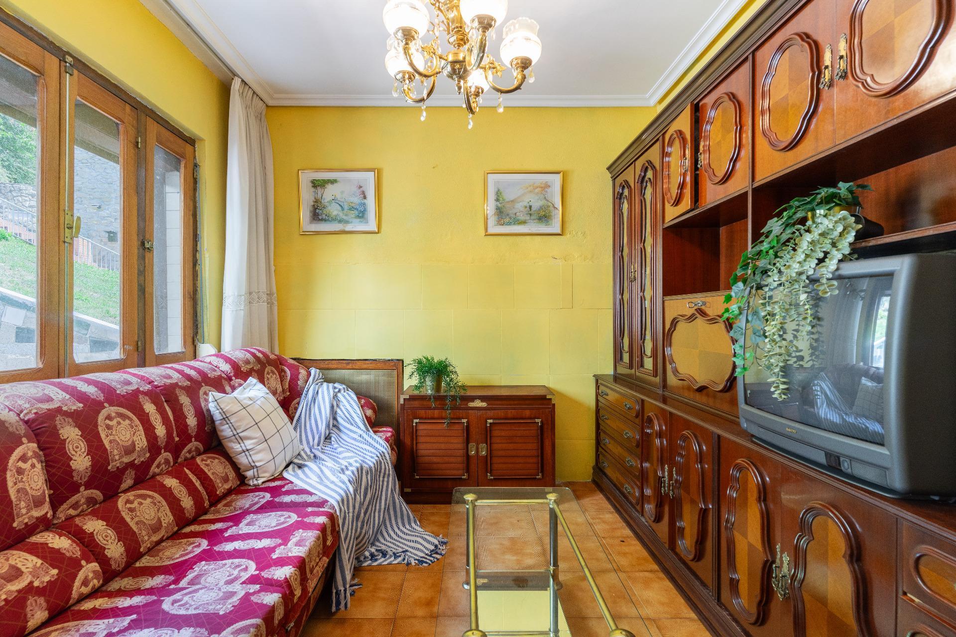 Casa con parcela a la orilla del río ¡lista para entrar a vivir!