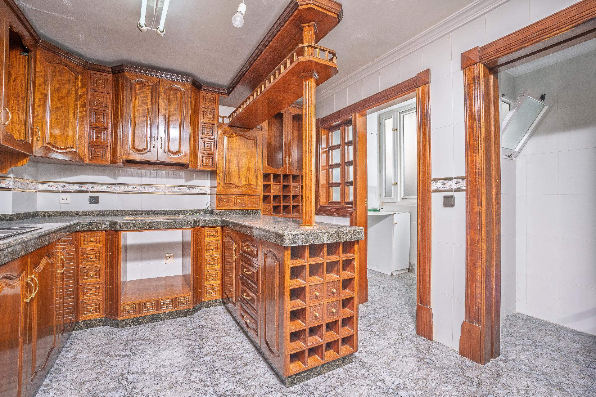 Amplio y Céntrico Piso en Aspe - Ideal para Familias