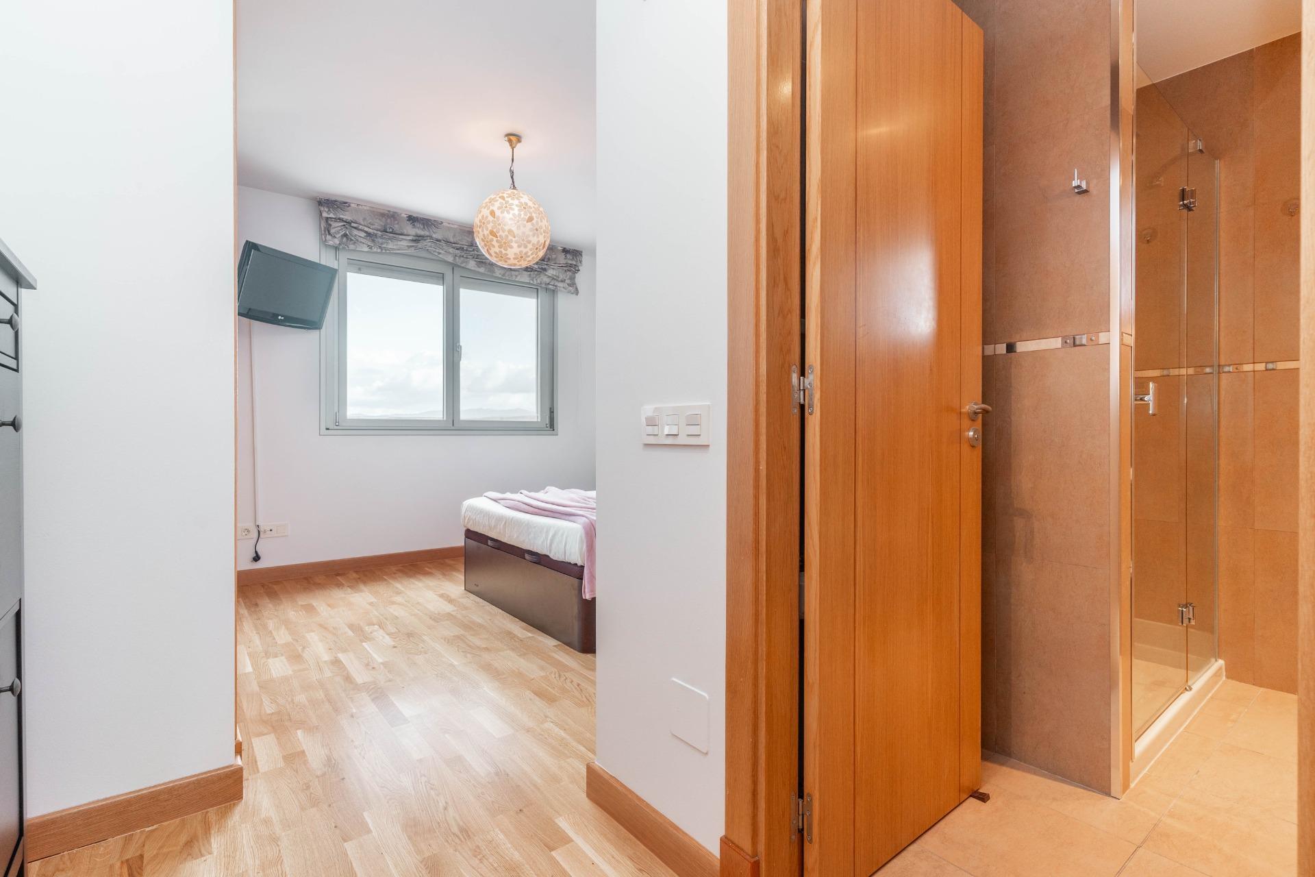 Pisos-Venta-Oviedo-1993975-Foto-19