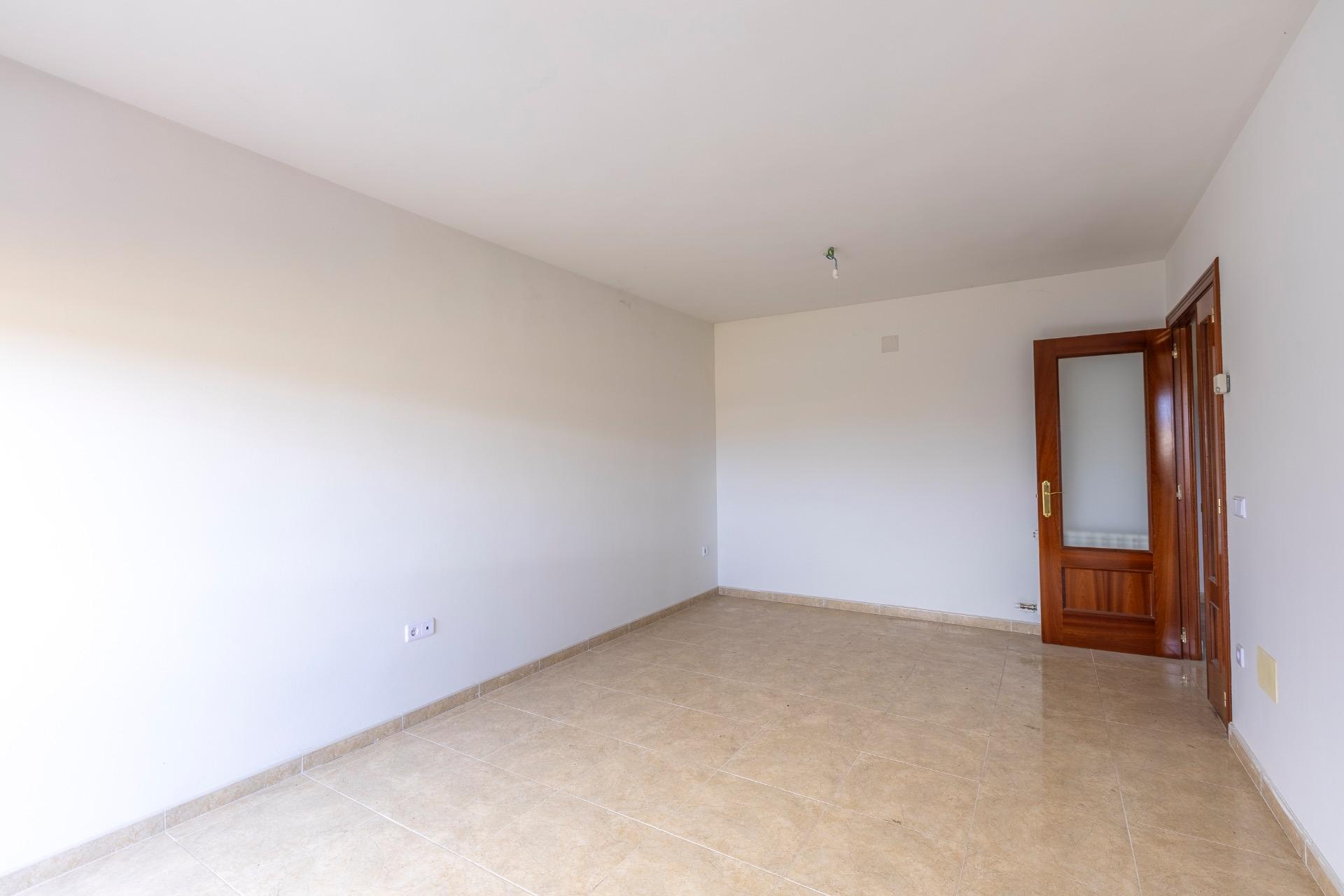 Pisos-Venta-Santovenia de Pisuerga-1993984-Foto-4