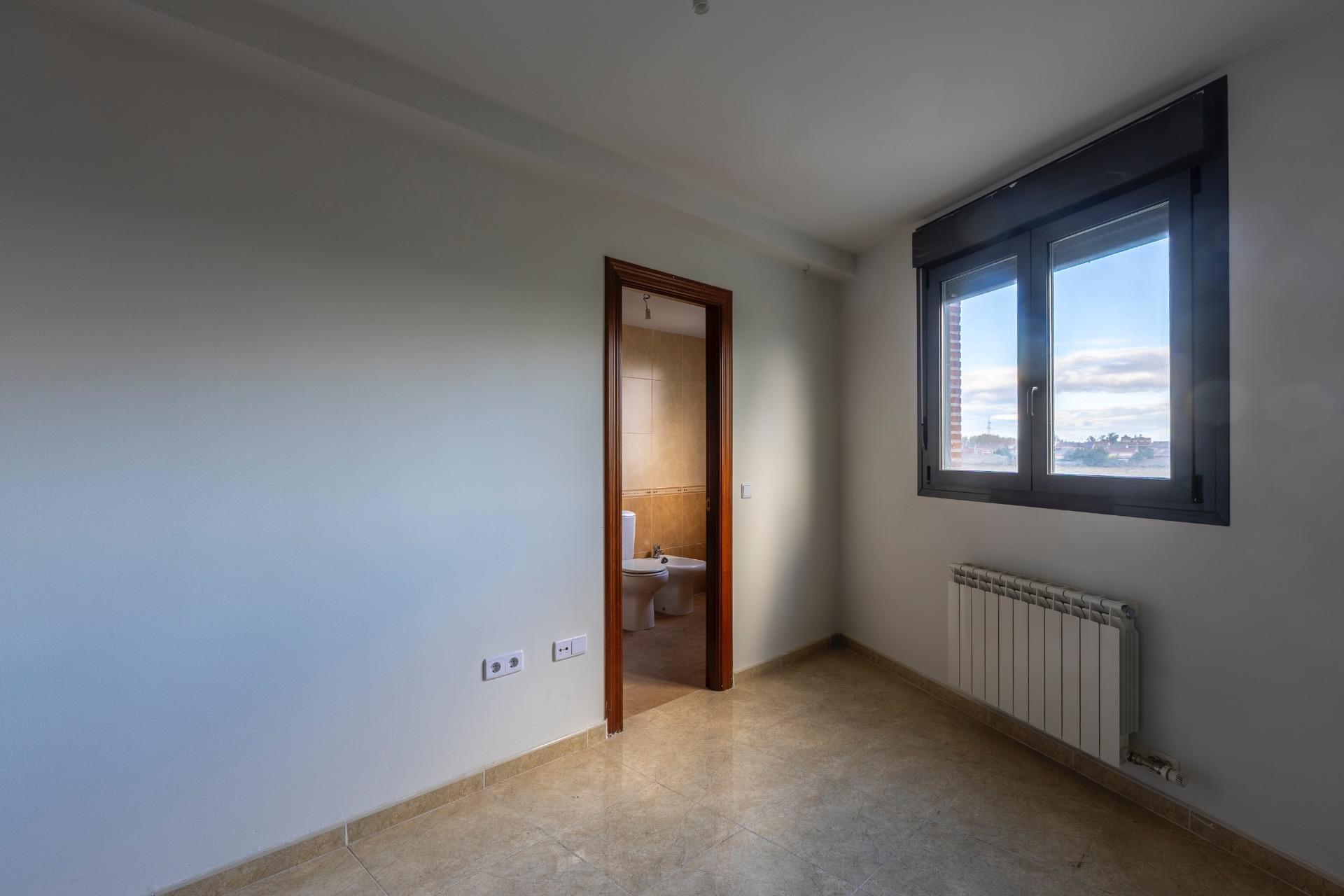 Pisos-Venta-Santovenia de Pisuerga-1993984-Foto-15