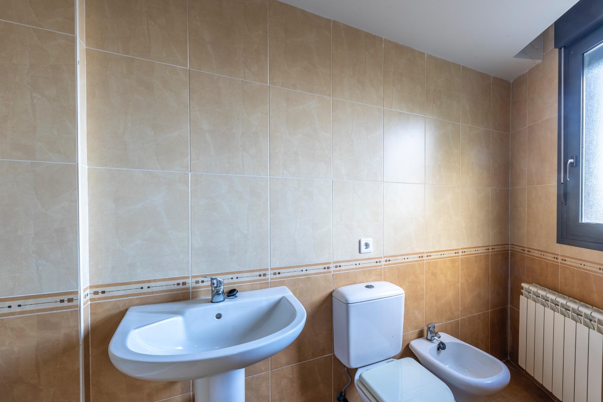 Pisos-Venta-Santovenia de Pisuerga-1993984-Foto-18