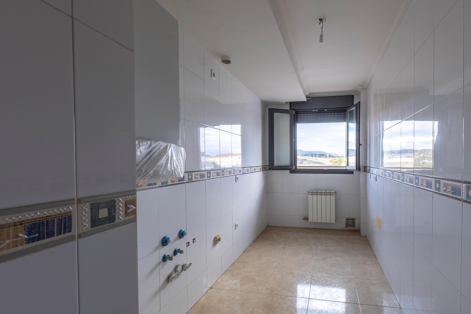 Pisos-Venta-Santovenia de Pisuerga-1993984-Foto-31