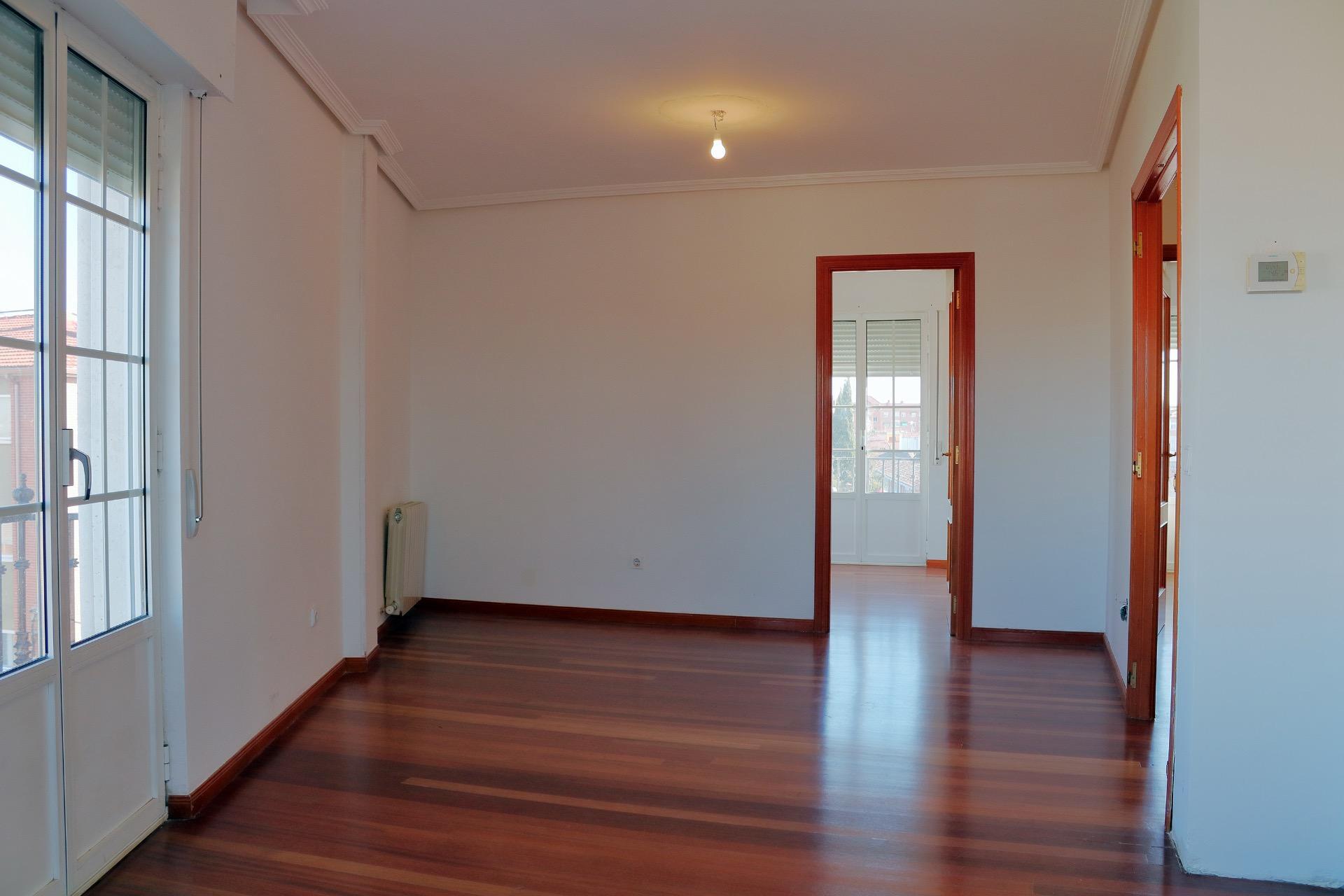 Pisos-Venta-Laguna de Duero-1993987-Foto-11