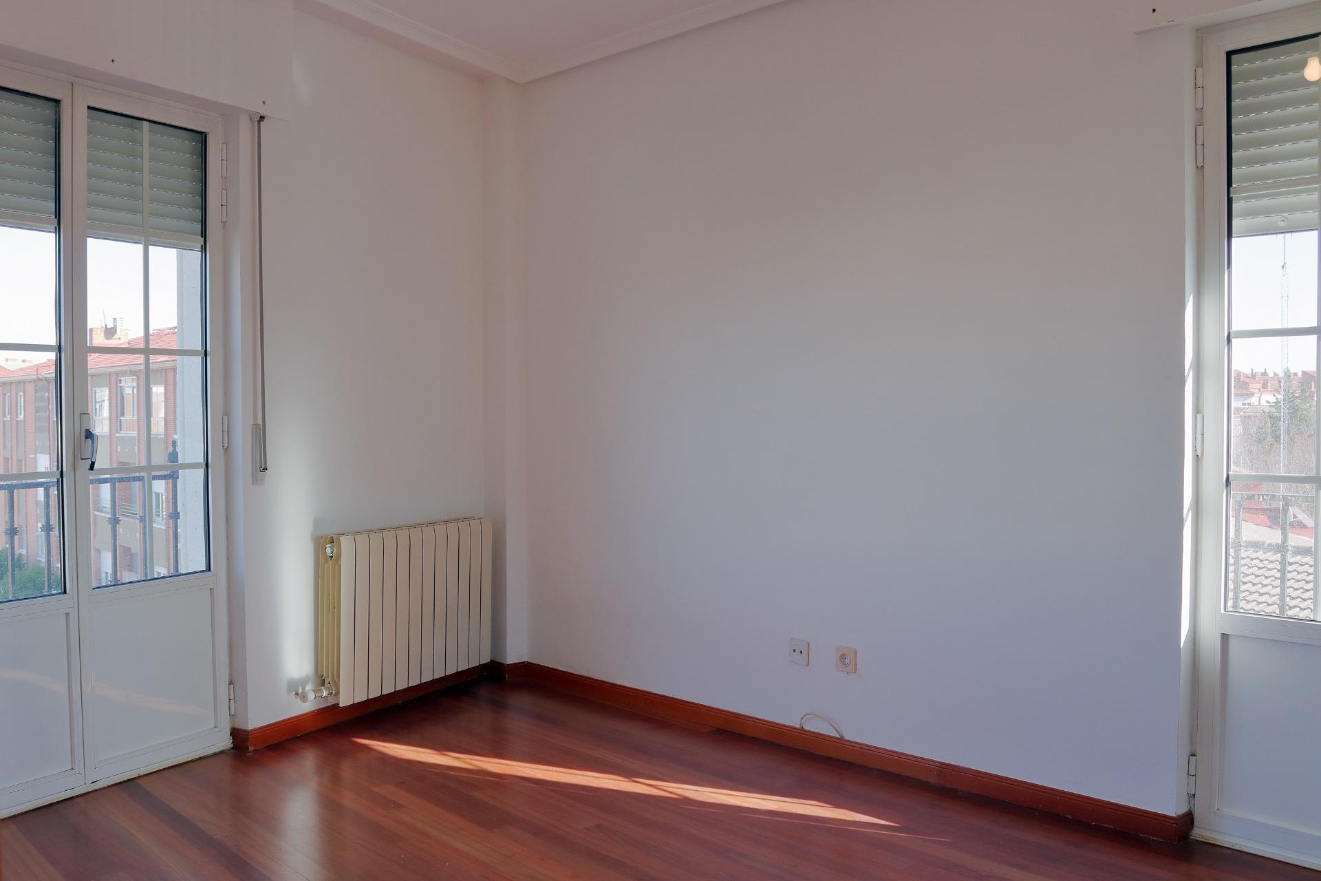 Pisos-Venta-Laguna de Duero-1993987-Foto-23