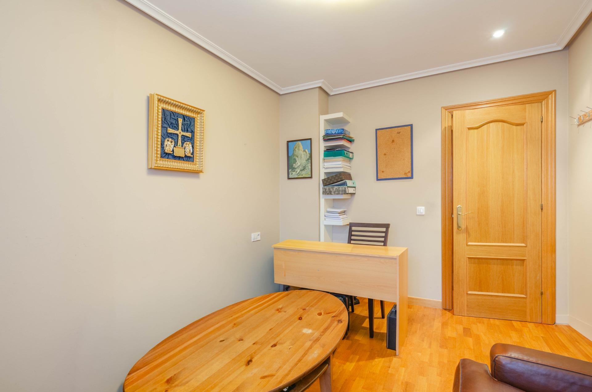 Pisos-Venta-Siero-1994564-Foto-17