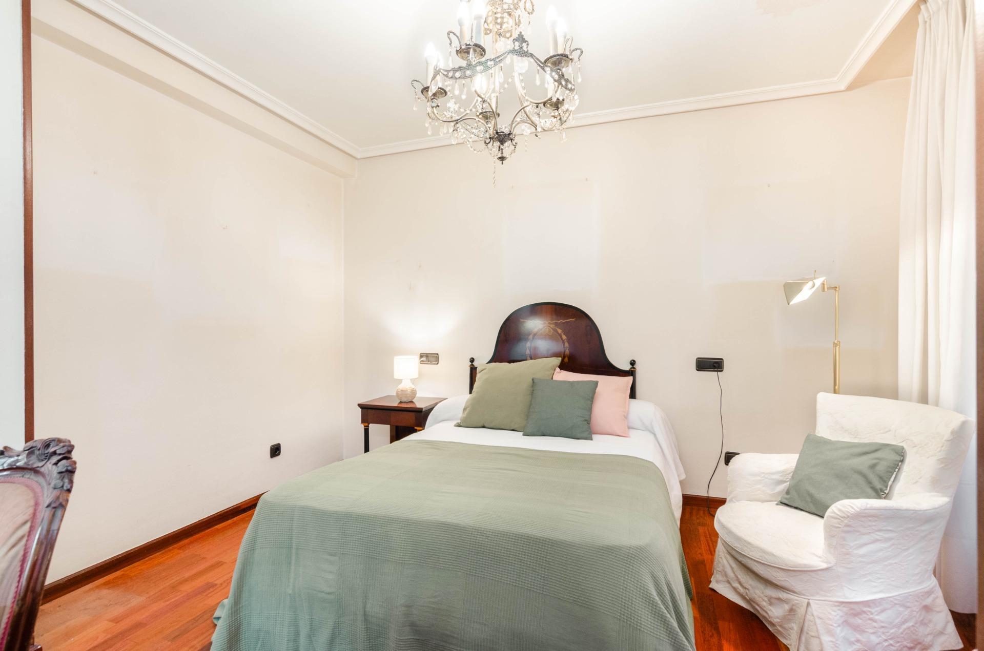 Pisos-Venta-Oviedo-1994573-Foto-3