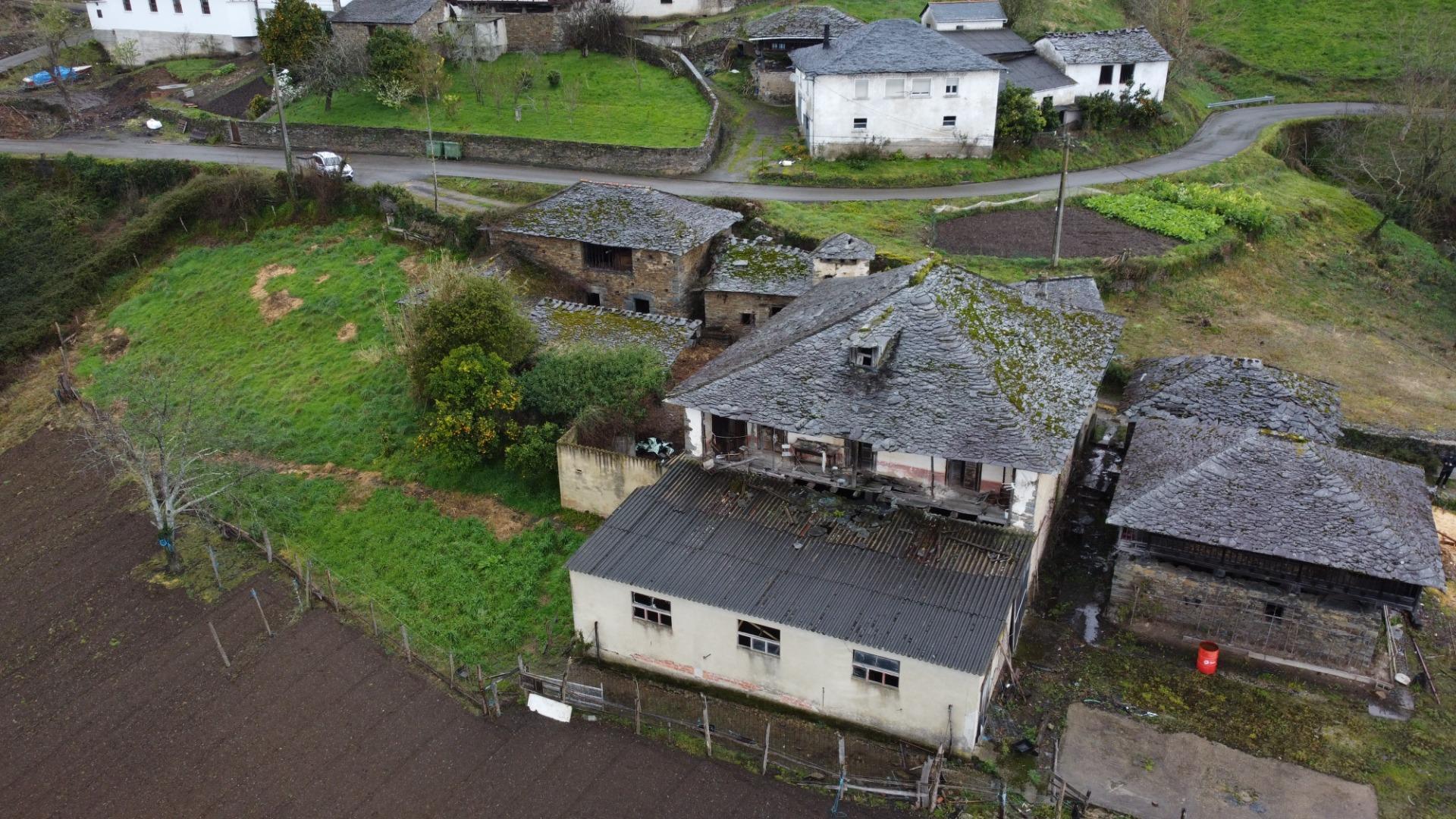 Pisos-Venta-ValdÃ©s-1683576-Foto-19