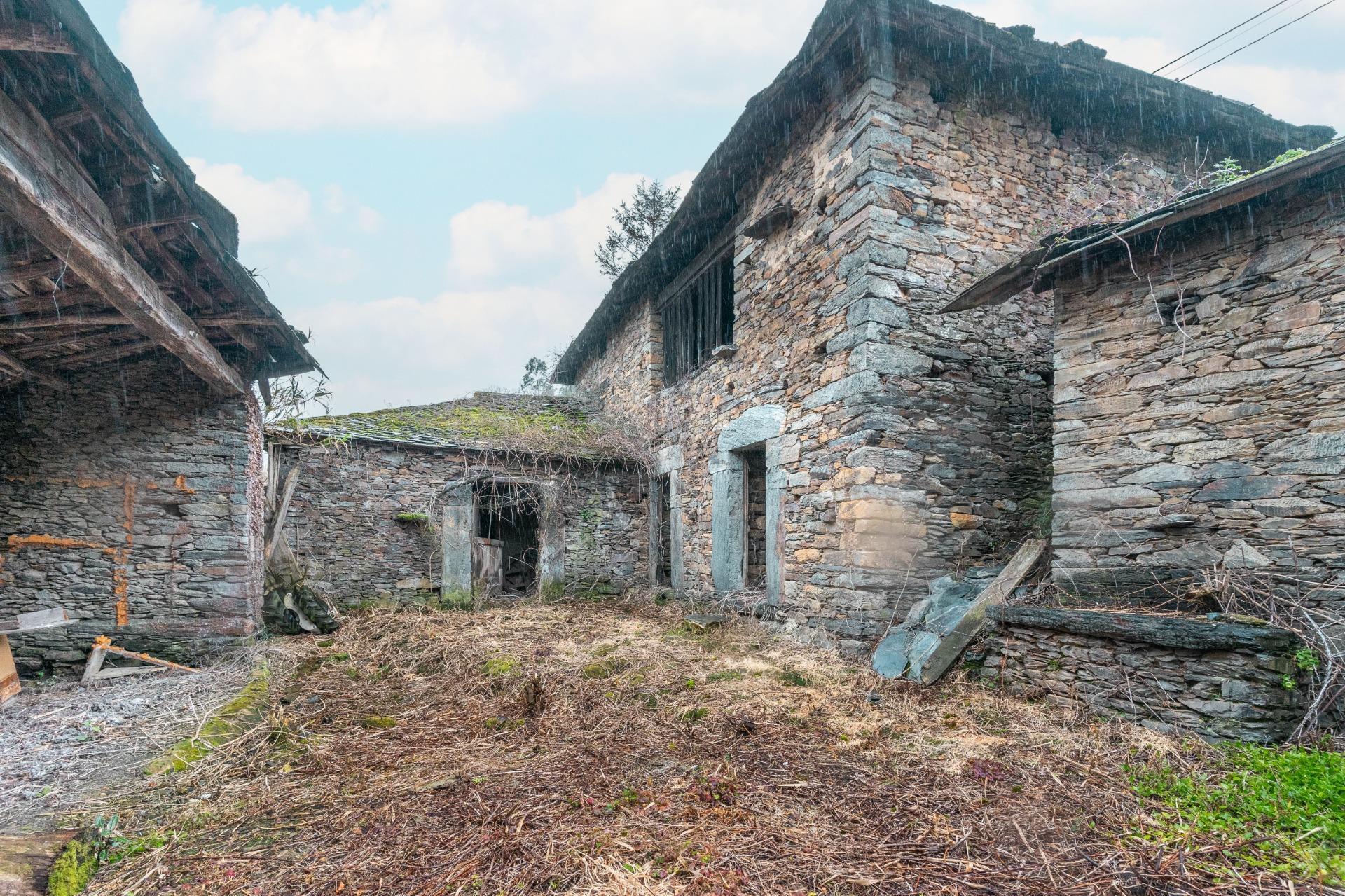 Pisos-Venta-ValdÃ©s-1683576-Foto-53