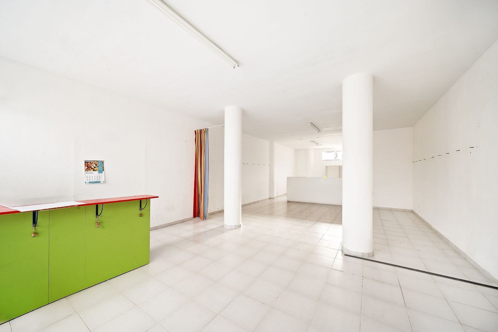 Locales-Venta-PollenÃ§a-1993529-Foto-3