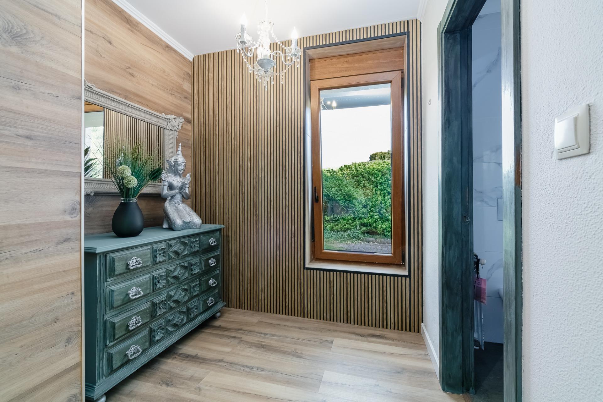 Chalet de Élite con Piscina Privada en la Zona Más Exclusiva de Lalín