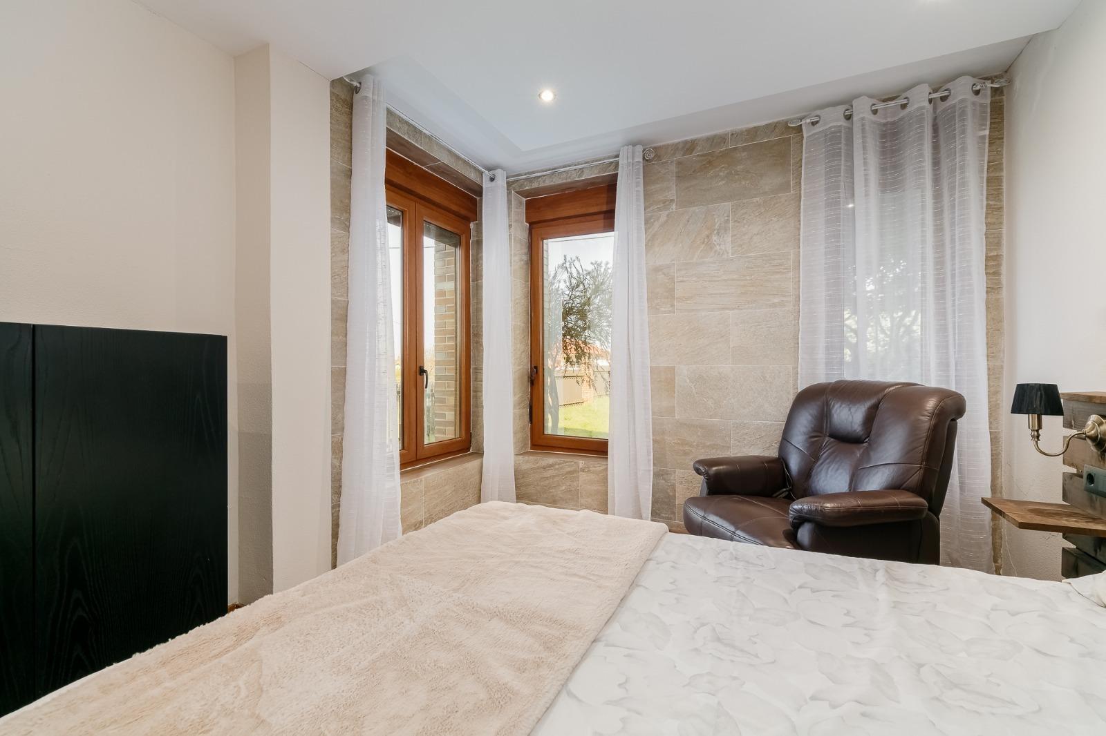 Chalet de Élite con Piscina Privada en la Zona Más Exclusiva de Lalín