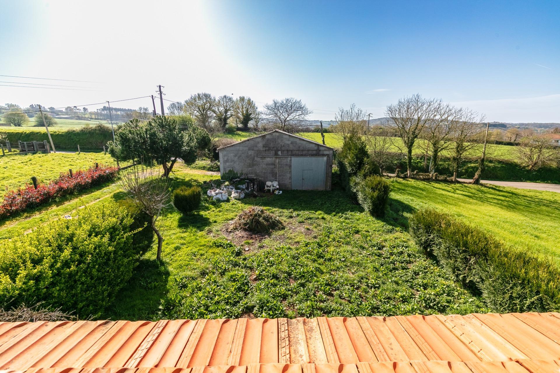 Chalet de Élite con Piscina Privada en la Zona Más Exclusiva de Lalín