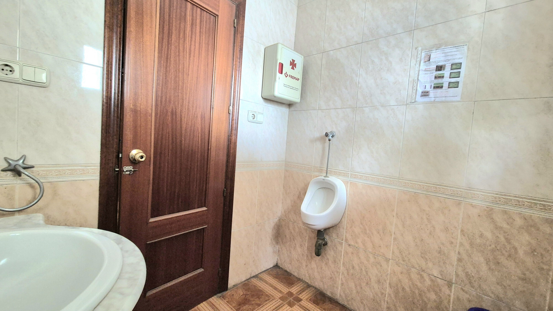 Locales-Venta-Marbella-1935637-Foto-15