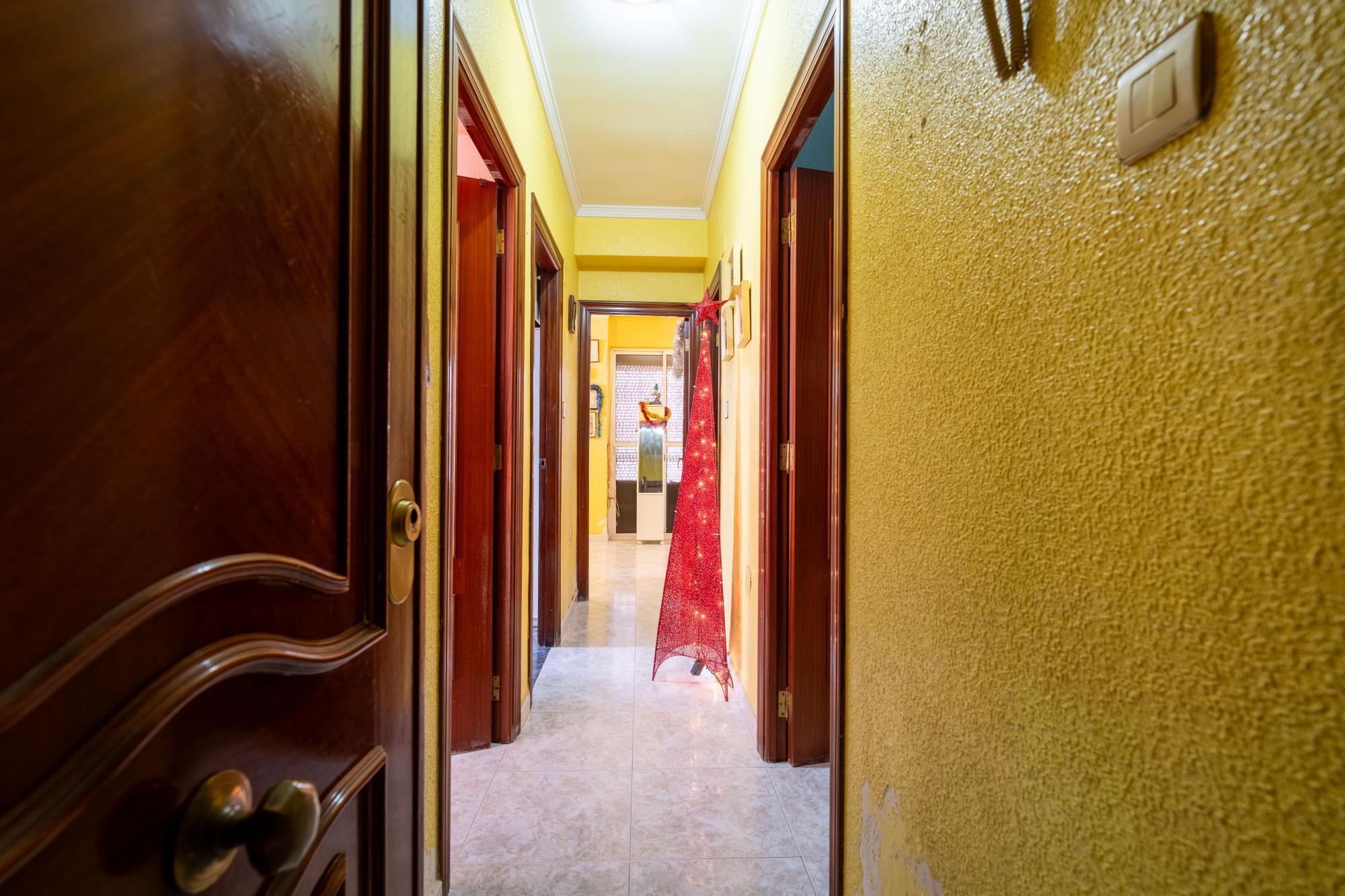 Pisos-Venta-AlmerÃ­a-1995654-Foto-2