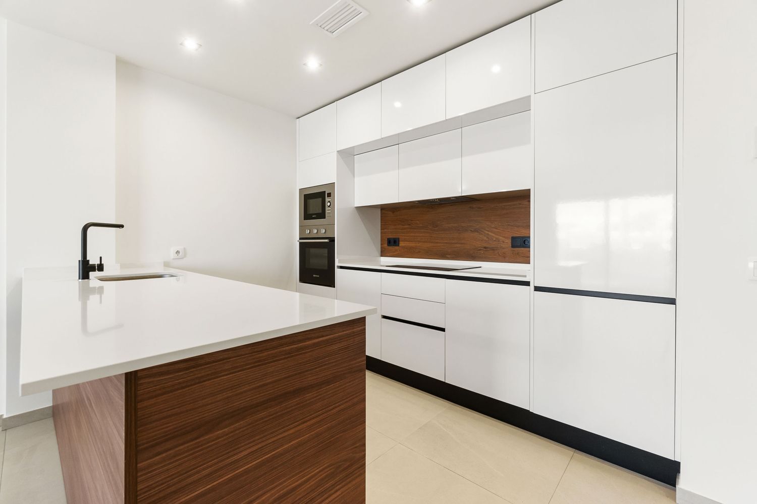 Pisos-Venta-Torrevieja-1653755-Foto-10