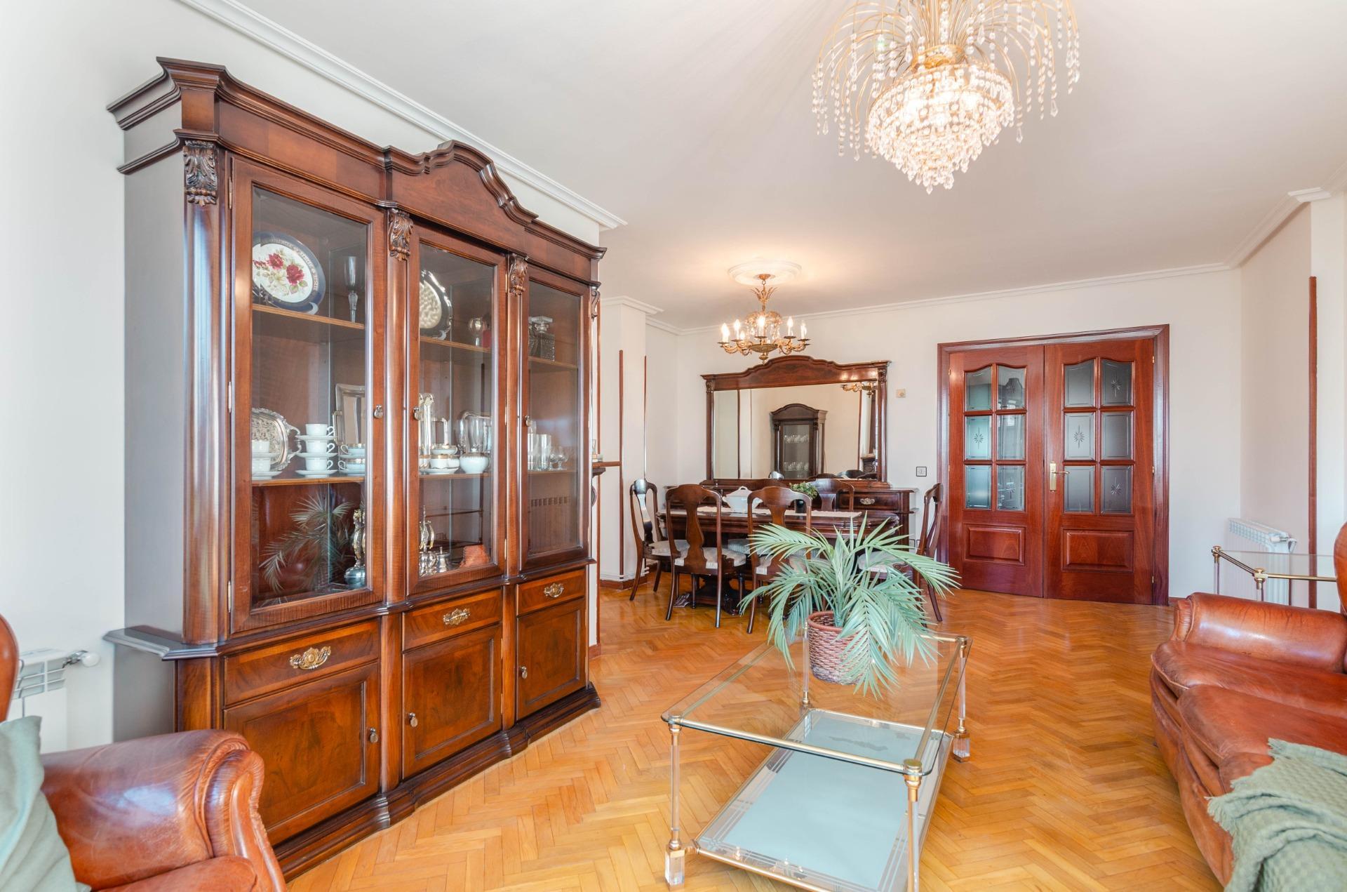 Pisos-Venta-Oviedo-2009069-Foto-6