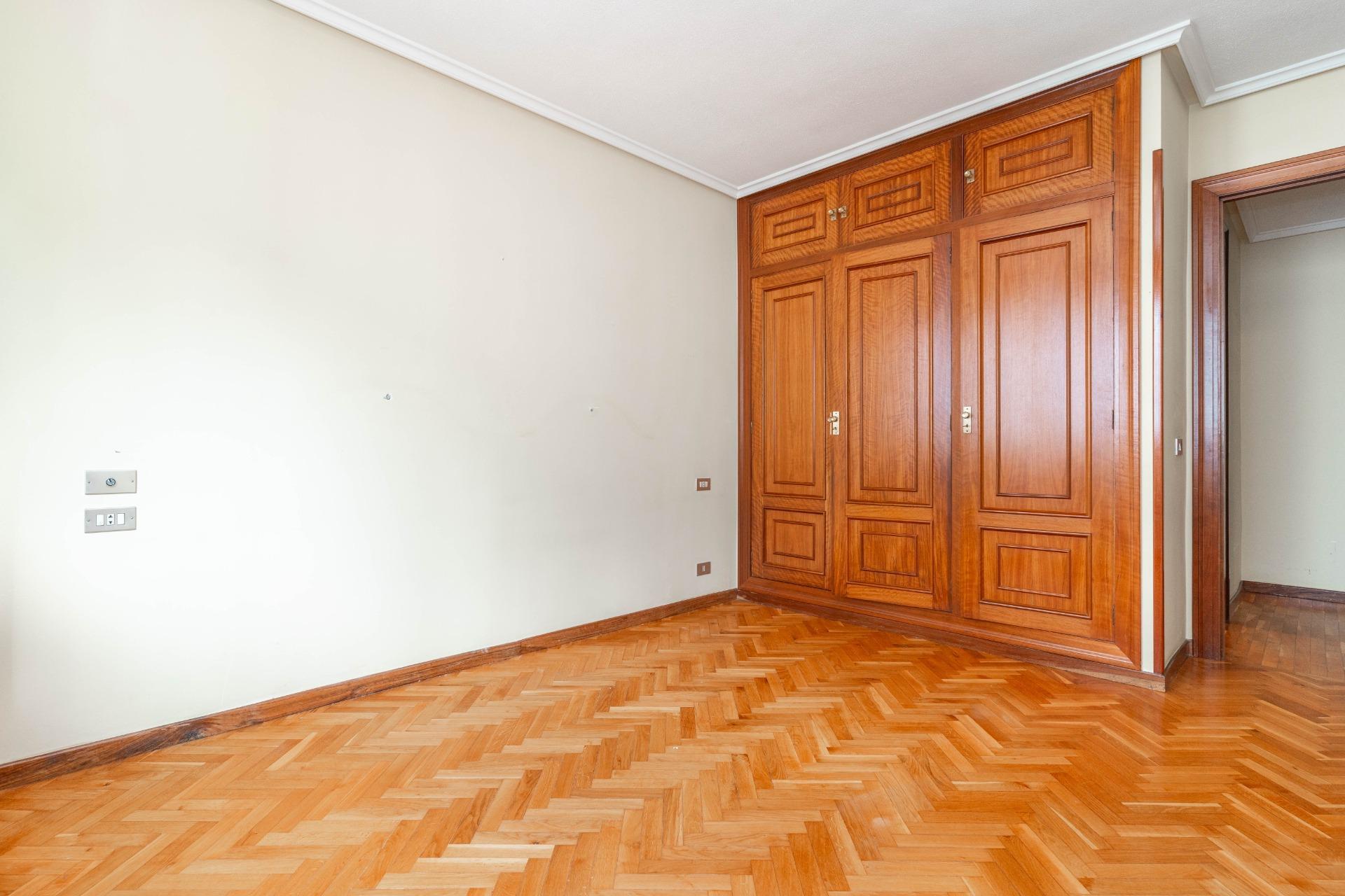 Apartment in Oviedo
